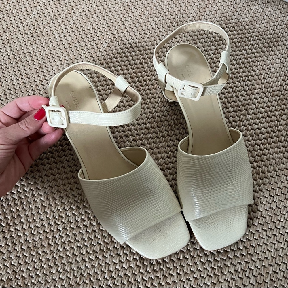 Everlane block-heel sandal